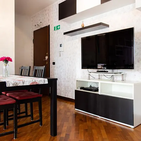 Casa Degli Artisti Fco Apartman *